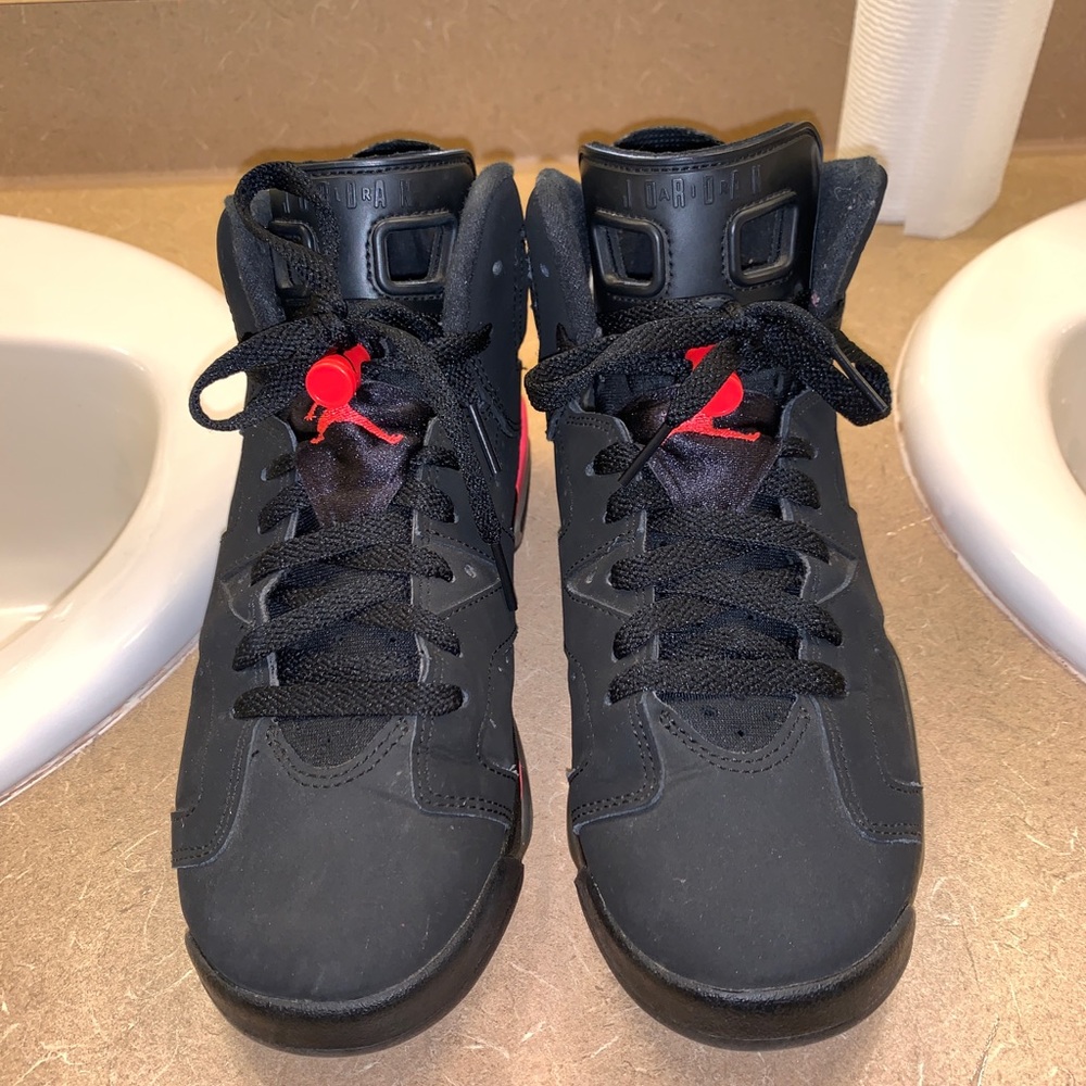 Jordan’s 6’s